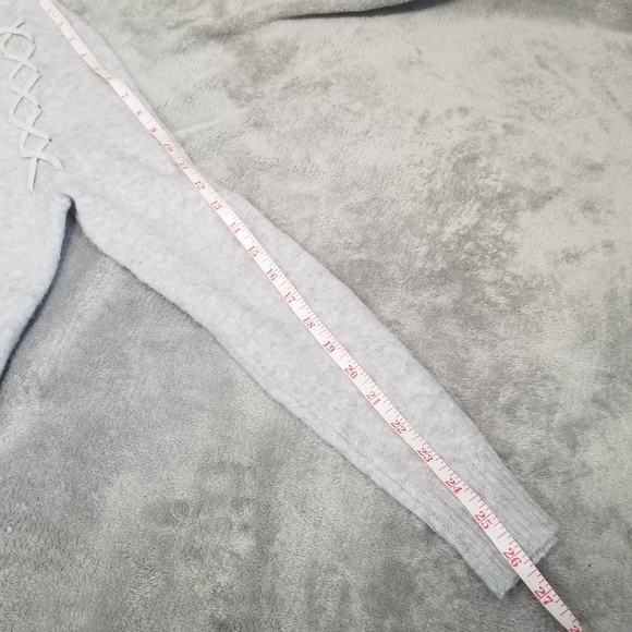 Sundance Cross Stitch Accent Womens Crew Neck SM Hi Low Pullover Sweater - Picture 7 of 9